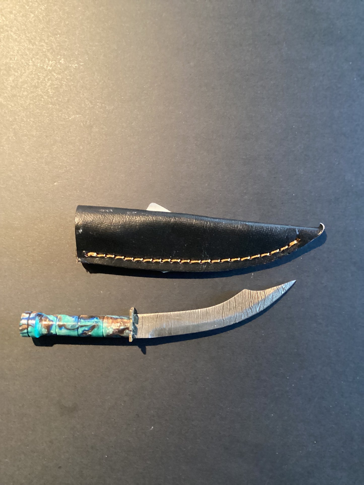 Damascus Dab Tool