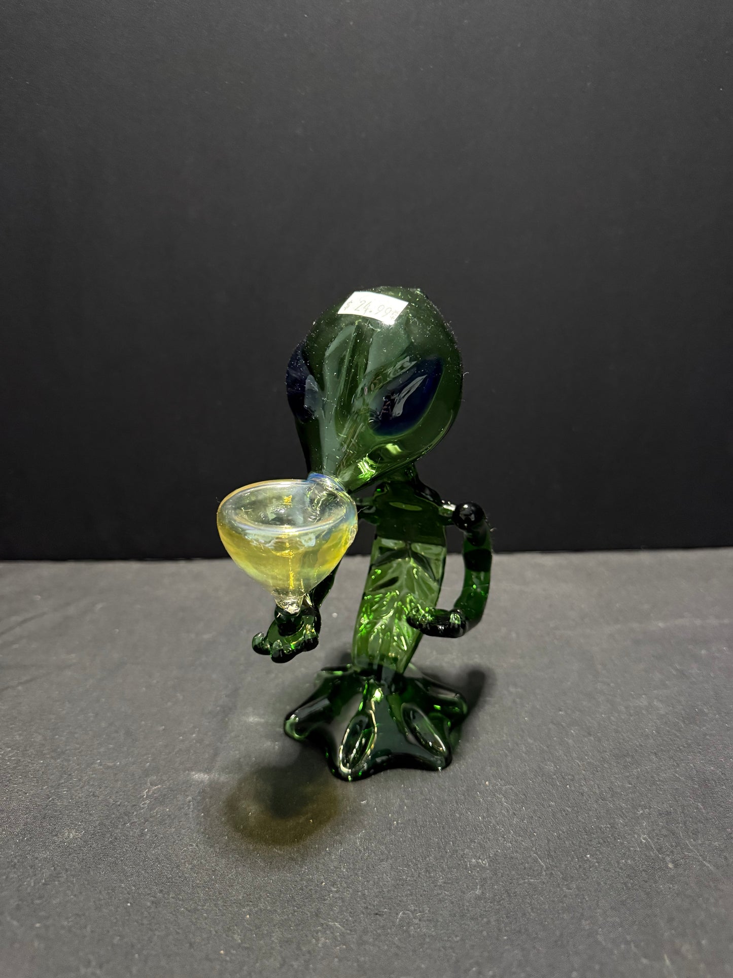 Alien Dry Novelty Weed Pipe