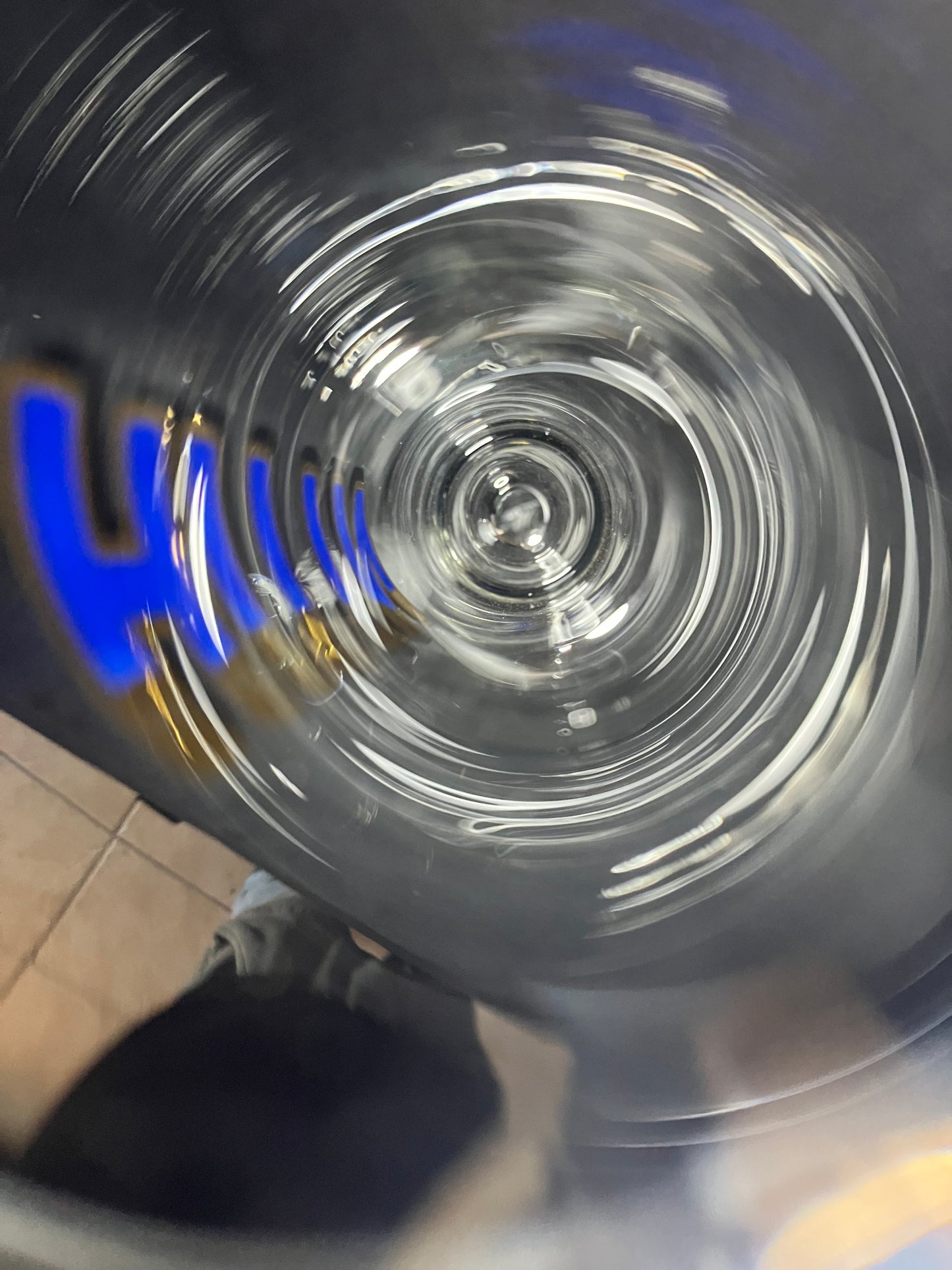 Hittin Glass 7mm Thick 18” Straight Bong