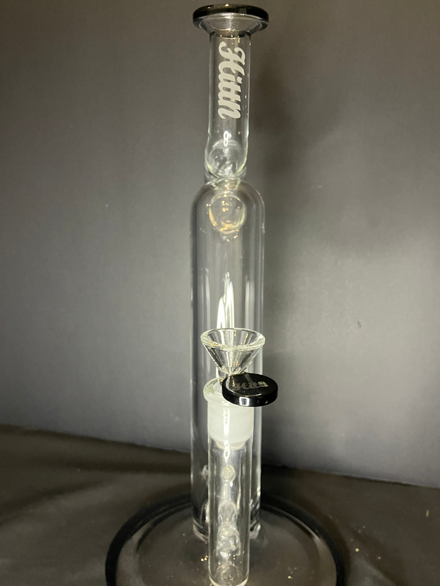 Hitting Glass 12” Natty Neck Inline Bong