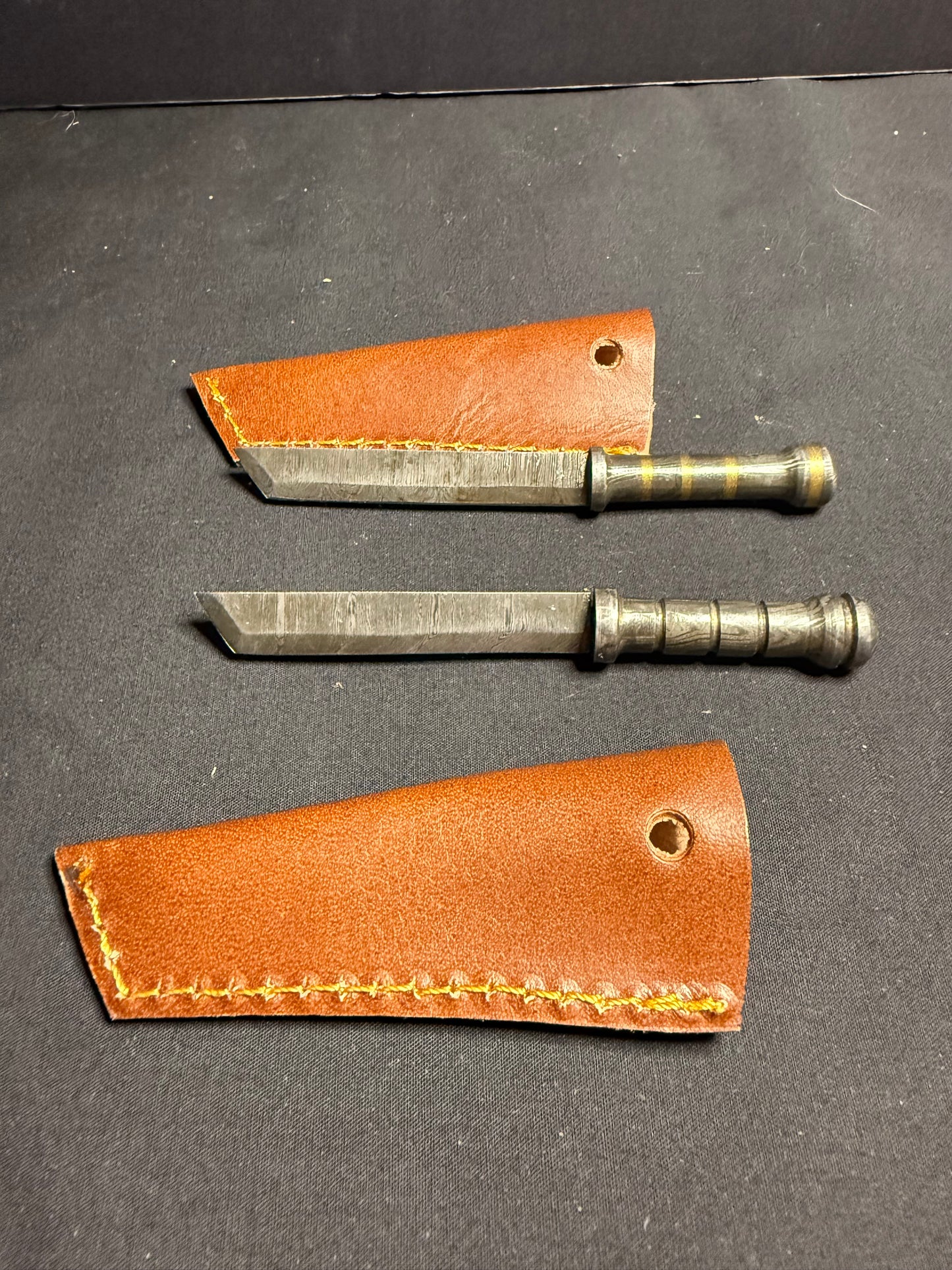 Single Edge Damascus Steel Dab Tool