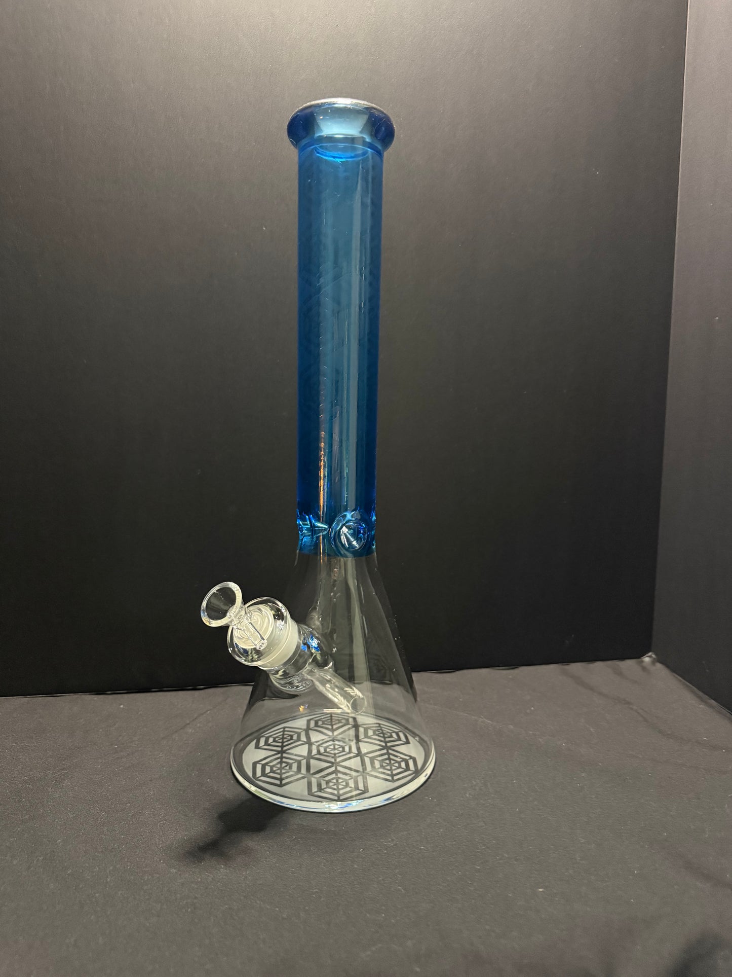16" Etched Color Tube