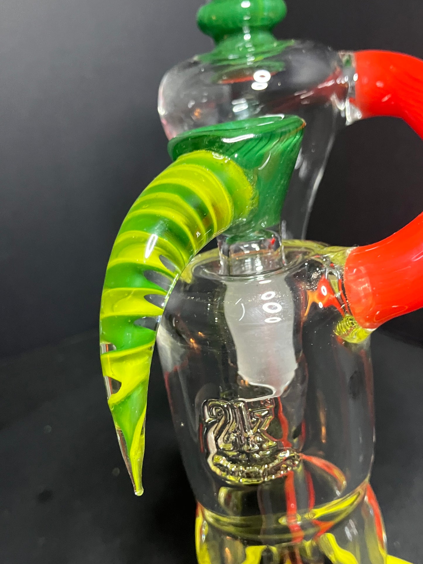 2K Glass Wig Wag RBR Bong