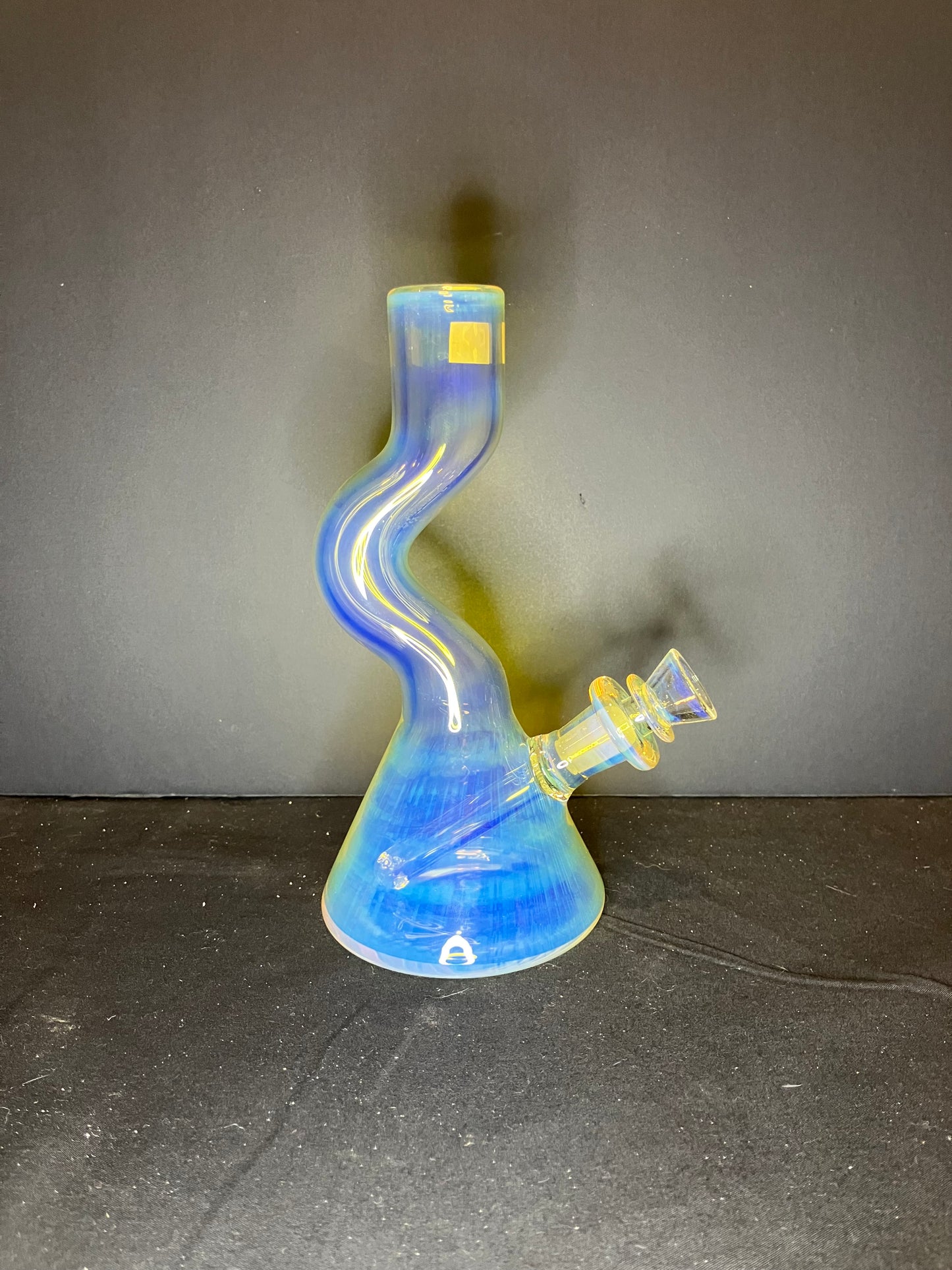 7” Fumed Mini Zong Beaker