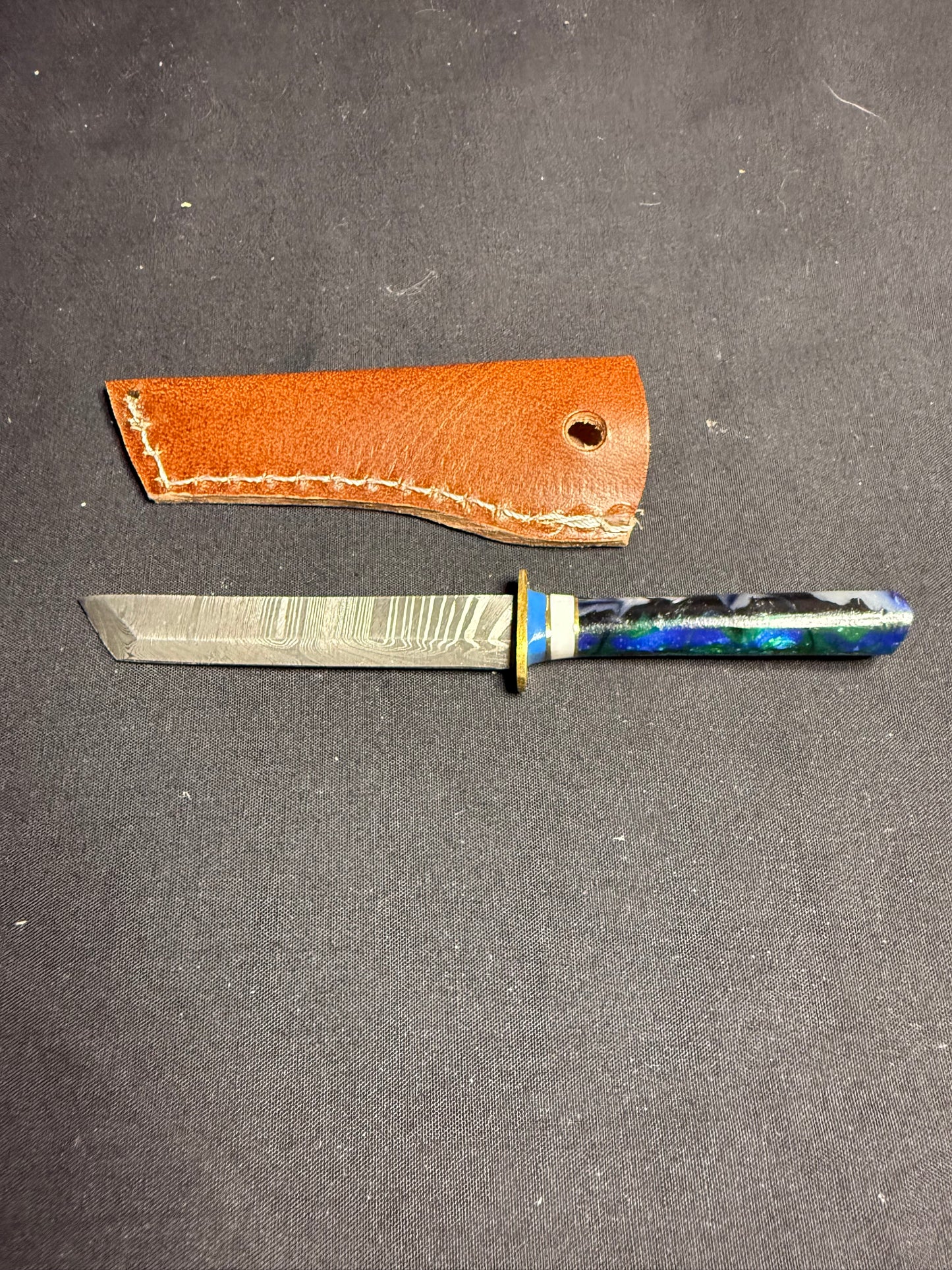 Single Edge Damascus Steel Dab Tool