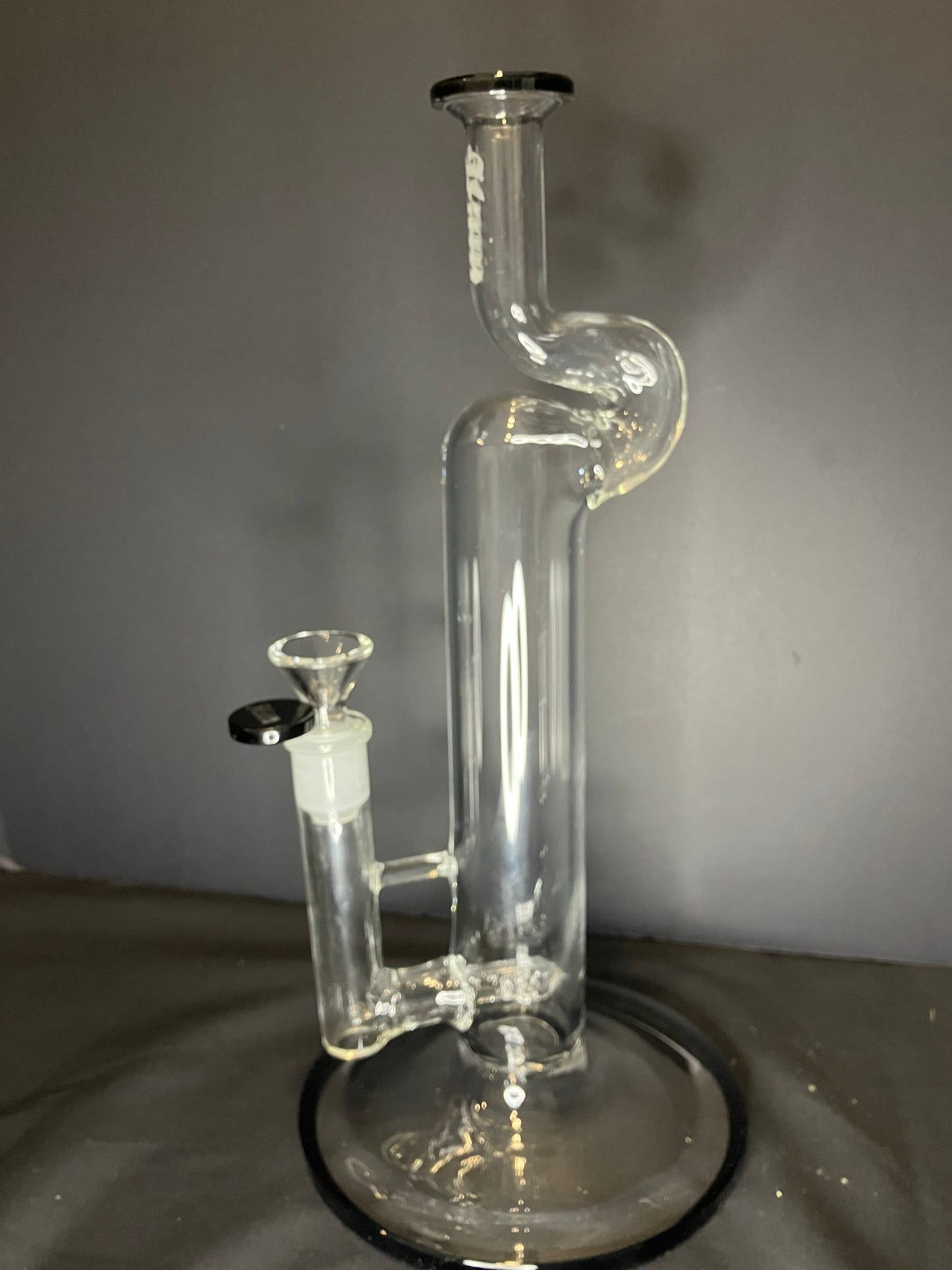 Hitting Glass 12” Natty Neck Inline Bong