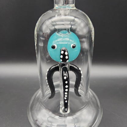 7.5" Upright Friendly Squid Bubbler - Avernic Smoke Shop