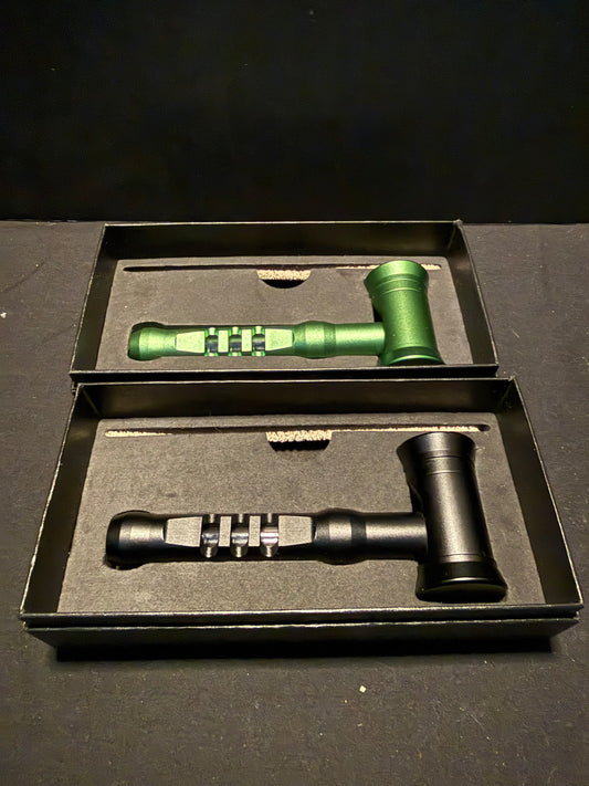 5" METAL AND GLASS HAMMER HAND PIPE