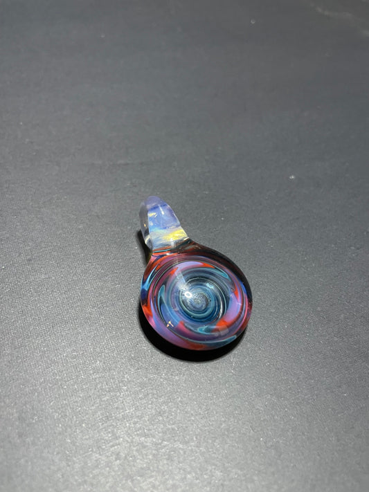 90’s swirl pendant